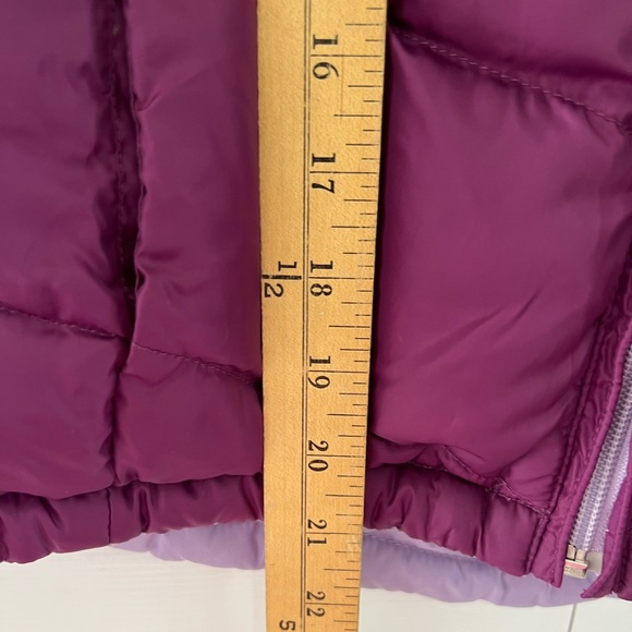 LL Bean Vest Goose Down Reversible Insulated Puffer Purple/light purple Small - Picture 3 of 10